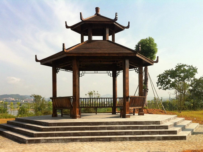 防腐木涼亭